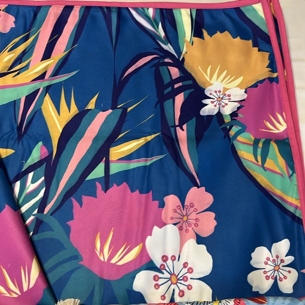 Johnny Was Rainbow Floral Beach Towel reversible 40"x70" NWT - Picture 9 of 9